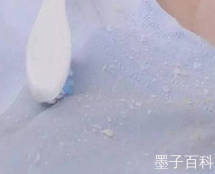 去除衣服上的果汁渍，这些方法很实用